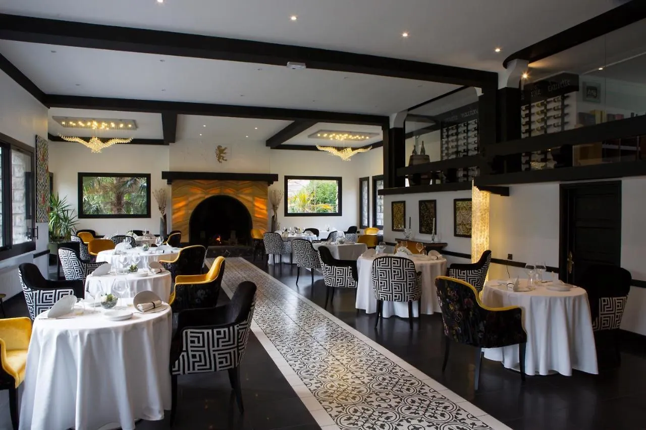 Hôtel du Barry Resort&Spa Sauveterre-de-Comminges Hotel